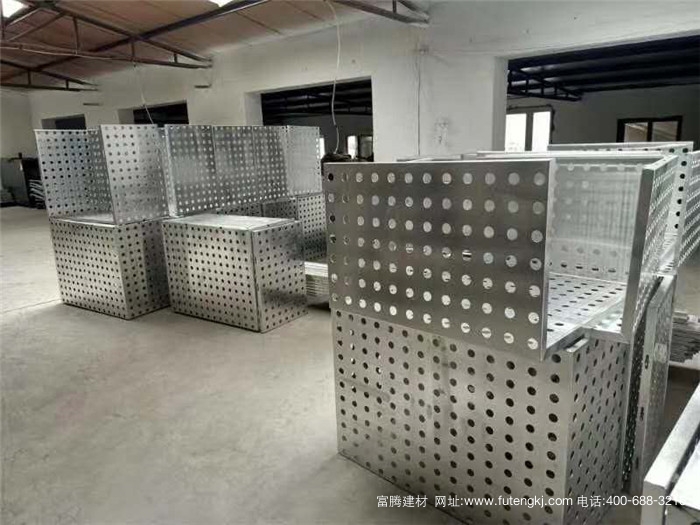 沖孔鋁單板圖片2